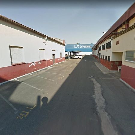 Hostal La Despensa De Extremadura ปลาเซนเซีย ภายนอก รูปภาพ