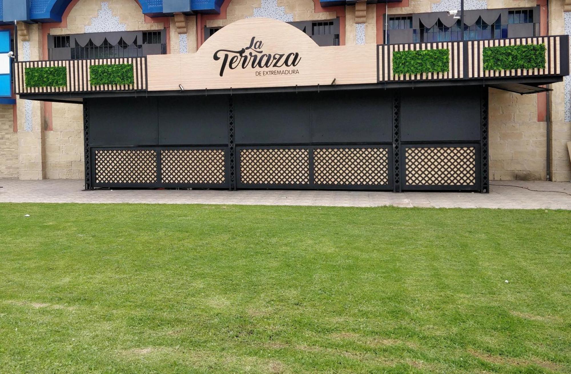 Hostal La Despensa De Extremadura ปลาเซนเซีย ภายนอก รูปภาพ